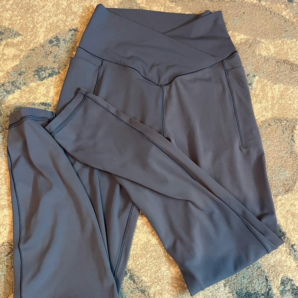COPY - COPY - Aerie Offline Crossover Leggings with Pockets